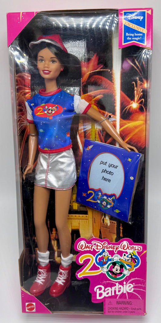 2000 Walt Disney World Barbie